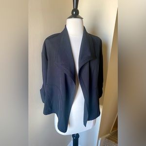 Max Studio Jacket - Small